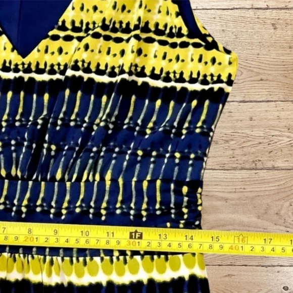 Kelly By Clinton Kelly Vibrant Sleeveless High-Low Dress in Blue and Yellow - Picture 8 of 12